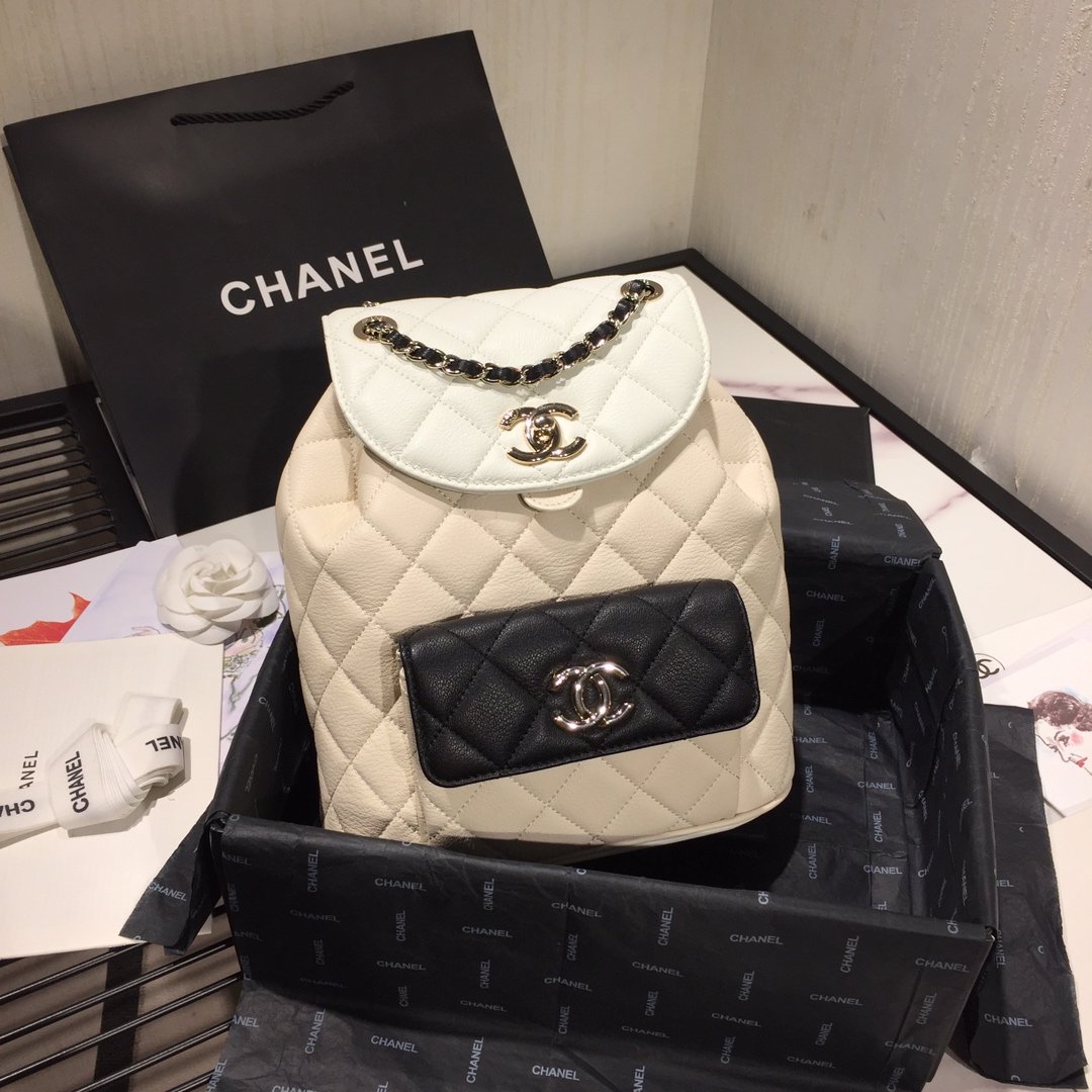 Ch**el AS1371 Duma Backpack