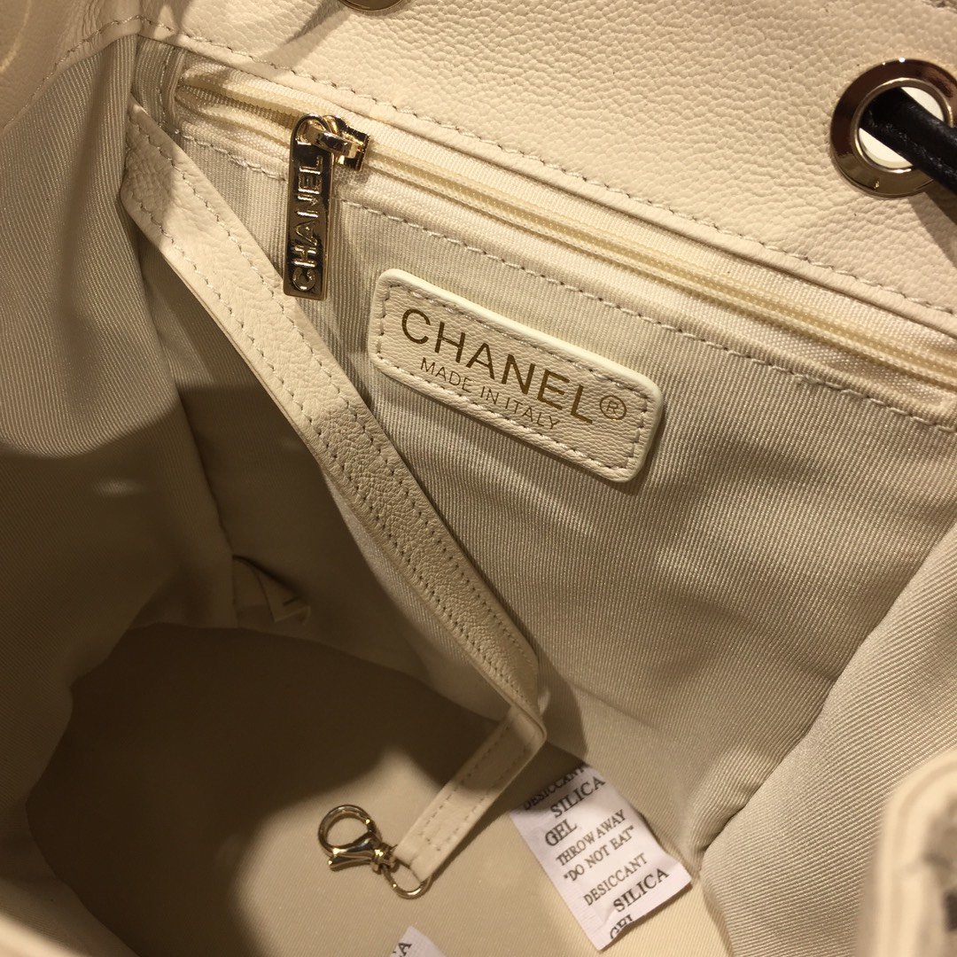 Ch**el AS1371 Duma Backpack