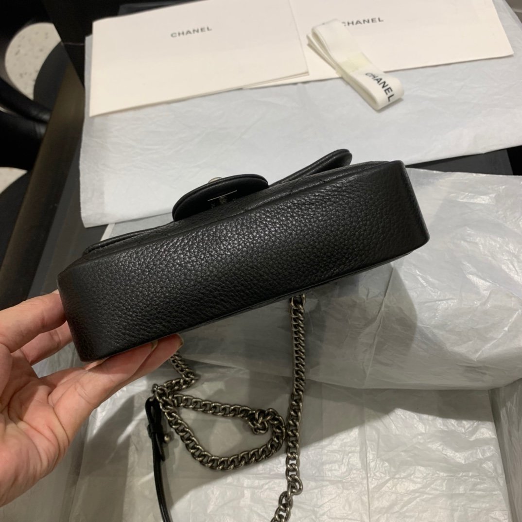 Ch**el CF BAG 18CM CAVIAR BLACK