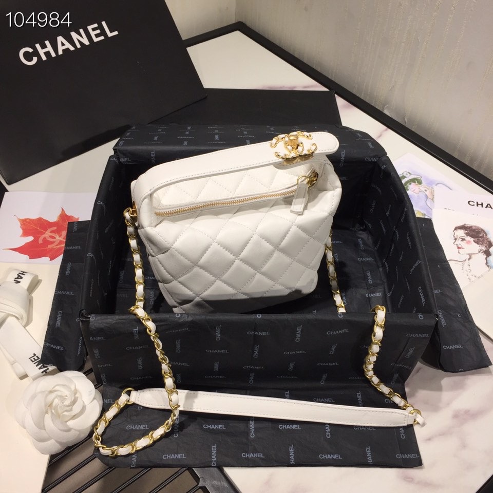 Ch**el Lambskin Gold Metal Pink Small Hobo Bag white