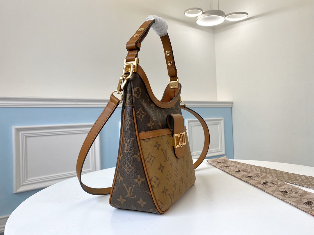 L0vis Vvtt0n M44396 Metis Handbags