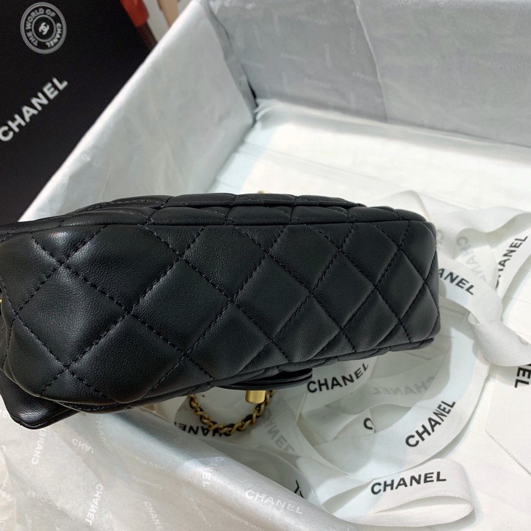 Ch**el Flap Bag 20CM Black