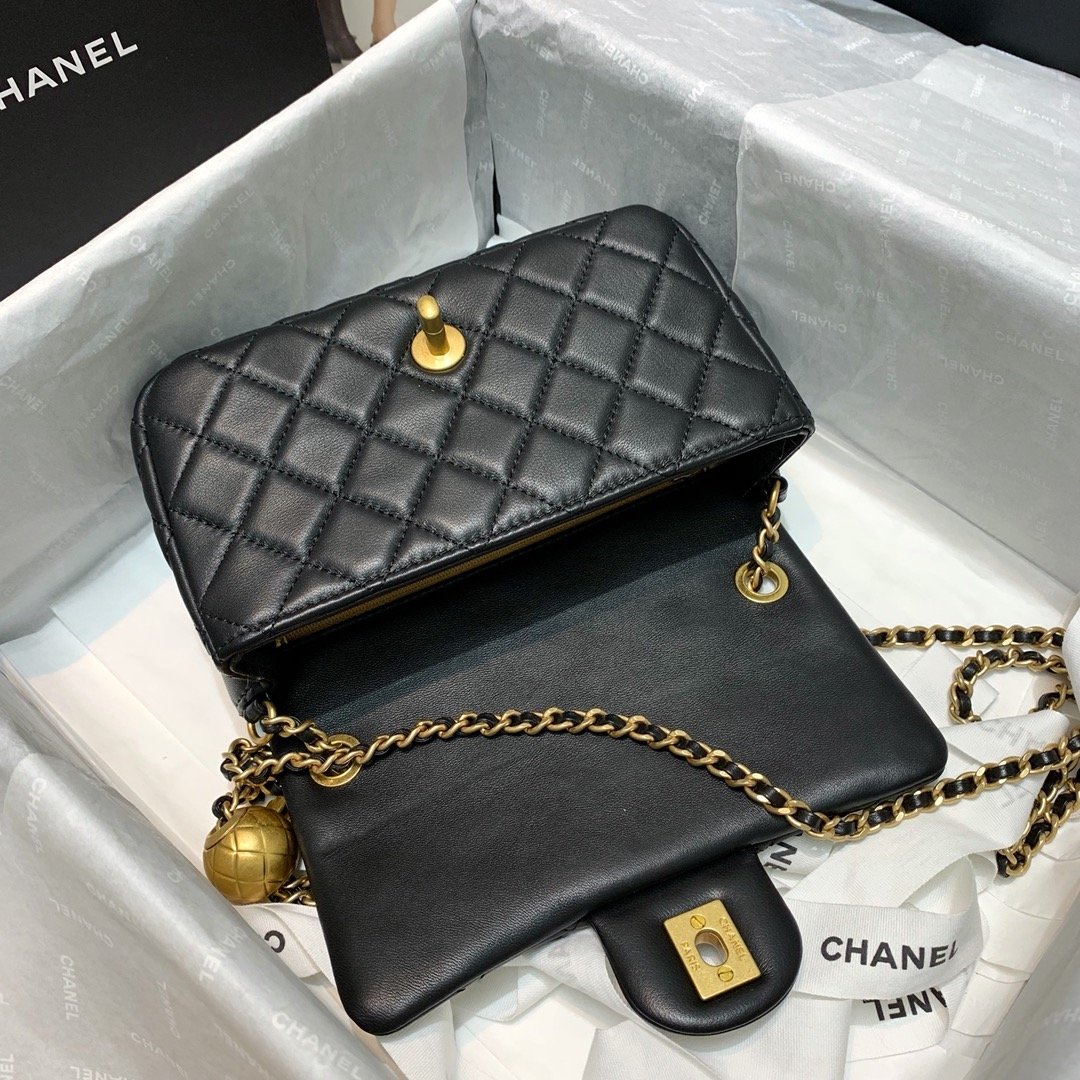 Ch**el Flap Bag 20CM Black
