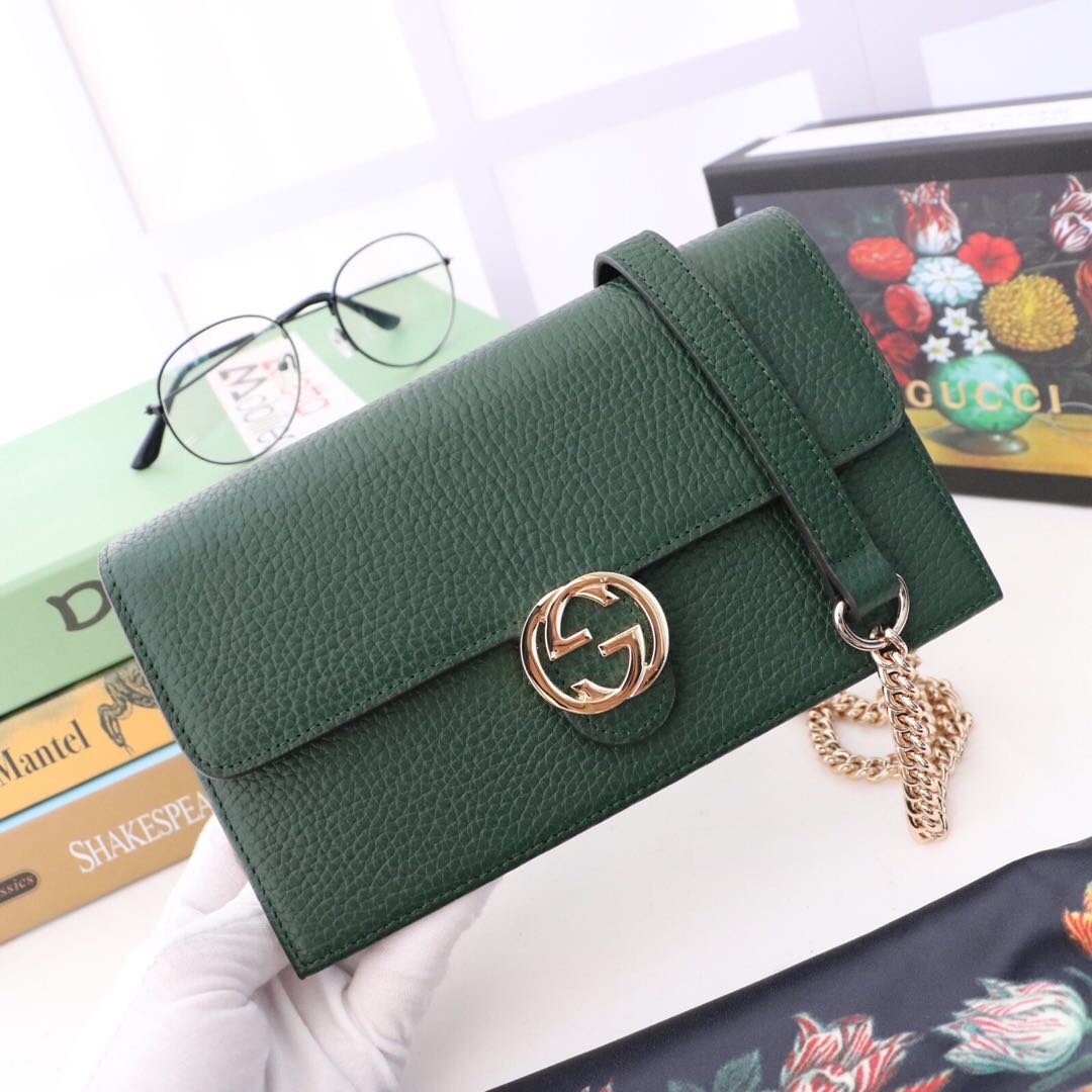 Gvc*1 510314 green Leather Interlocking Bag