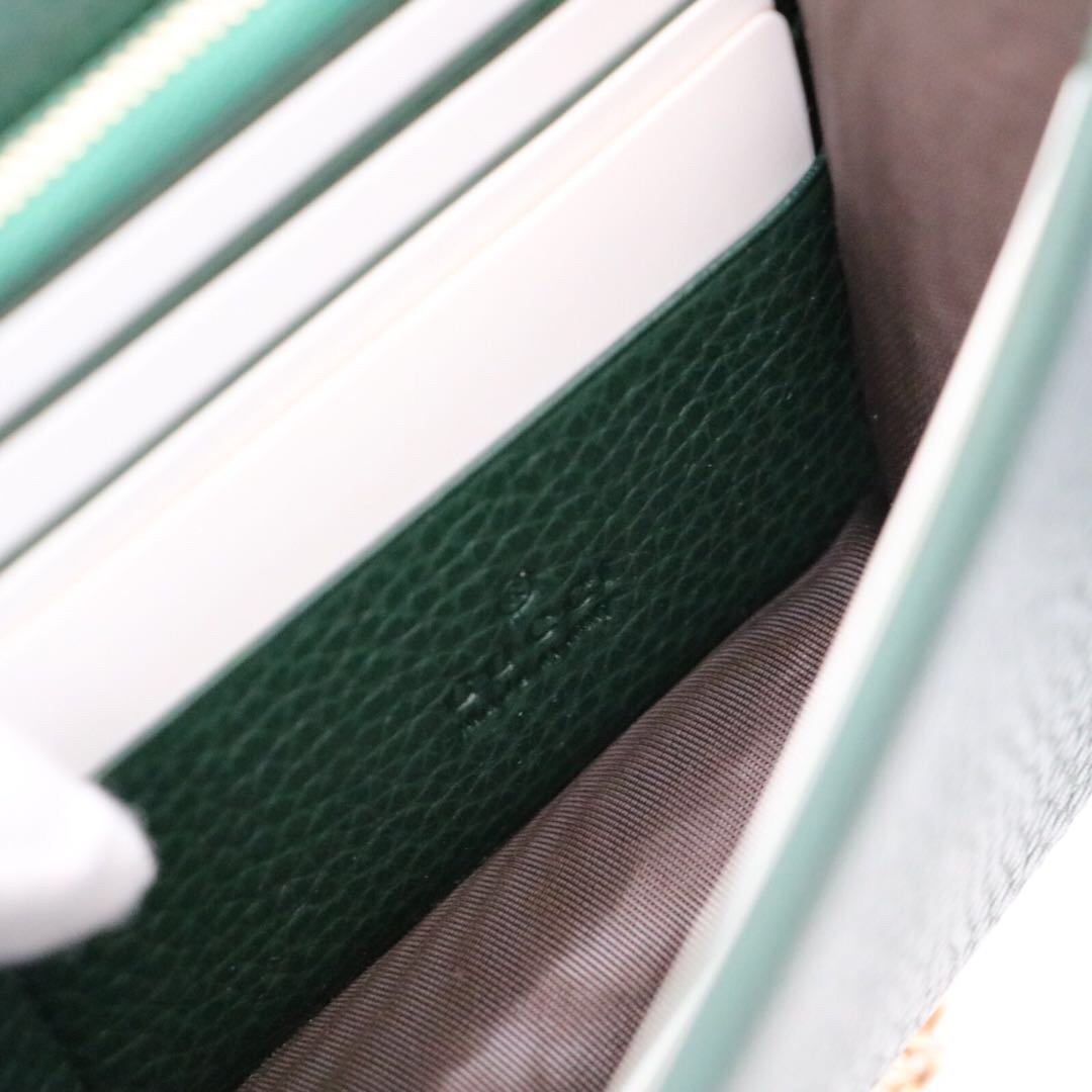 Gvc*1 510314 green Leather Interlocking Bag