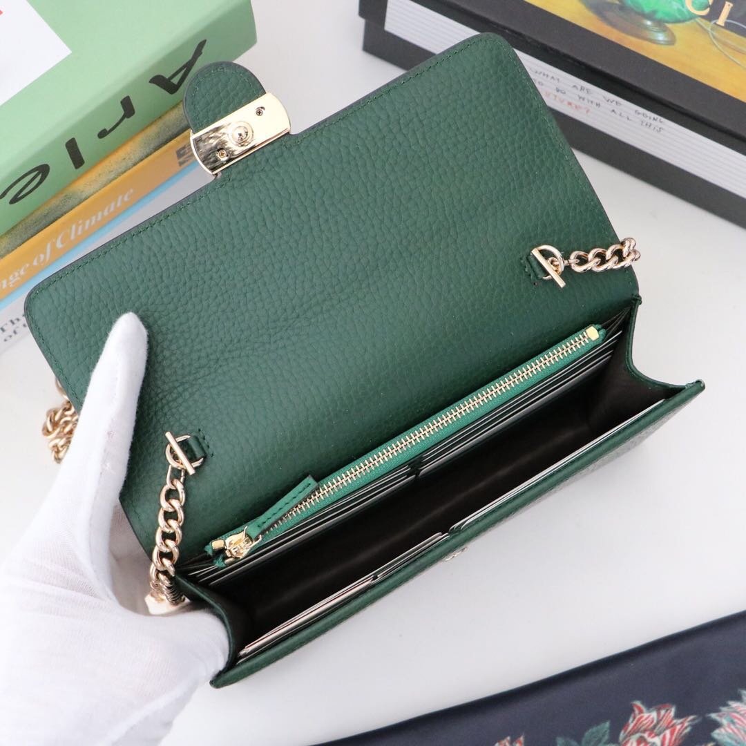 Gvc*1 510314 green Leather Interlocking Bag