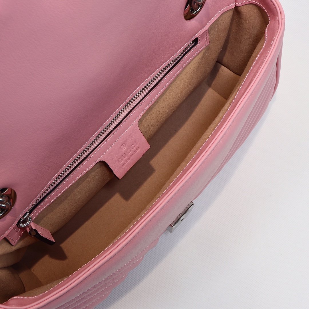 Gvc*1 Marmont matelassé shoulder bag 26cm