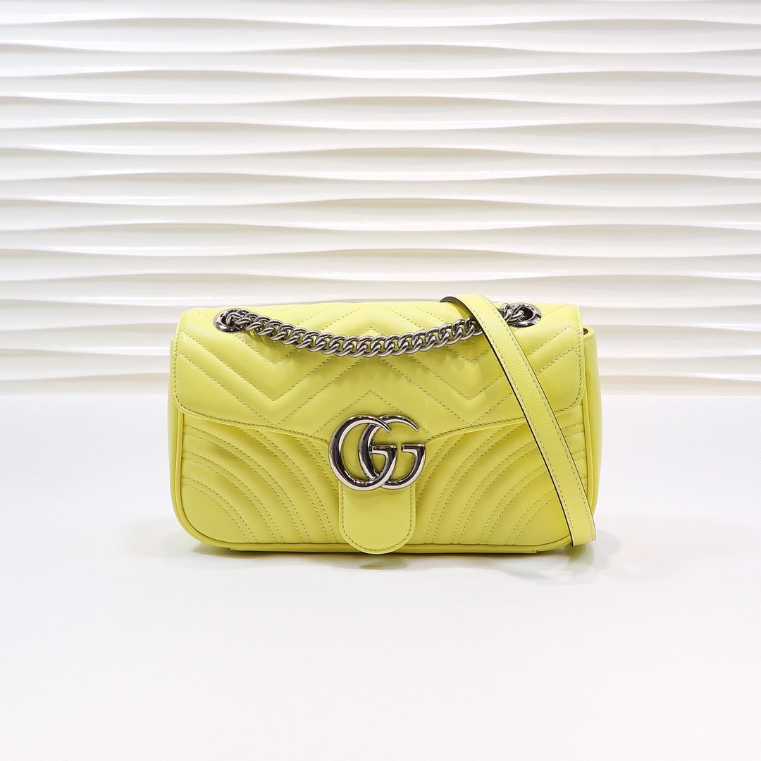 Gvc*1 Marmont matelassé shoulder bag 26cm yellow