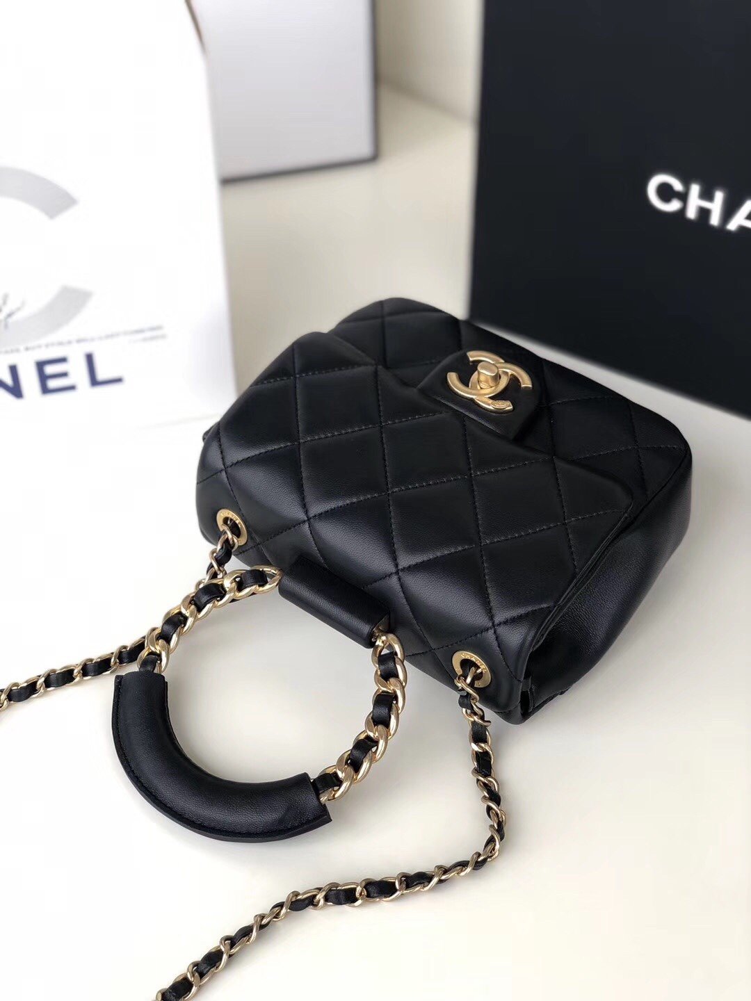 Ch**el Small Flap Bag Lambskin Black 20cm