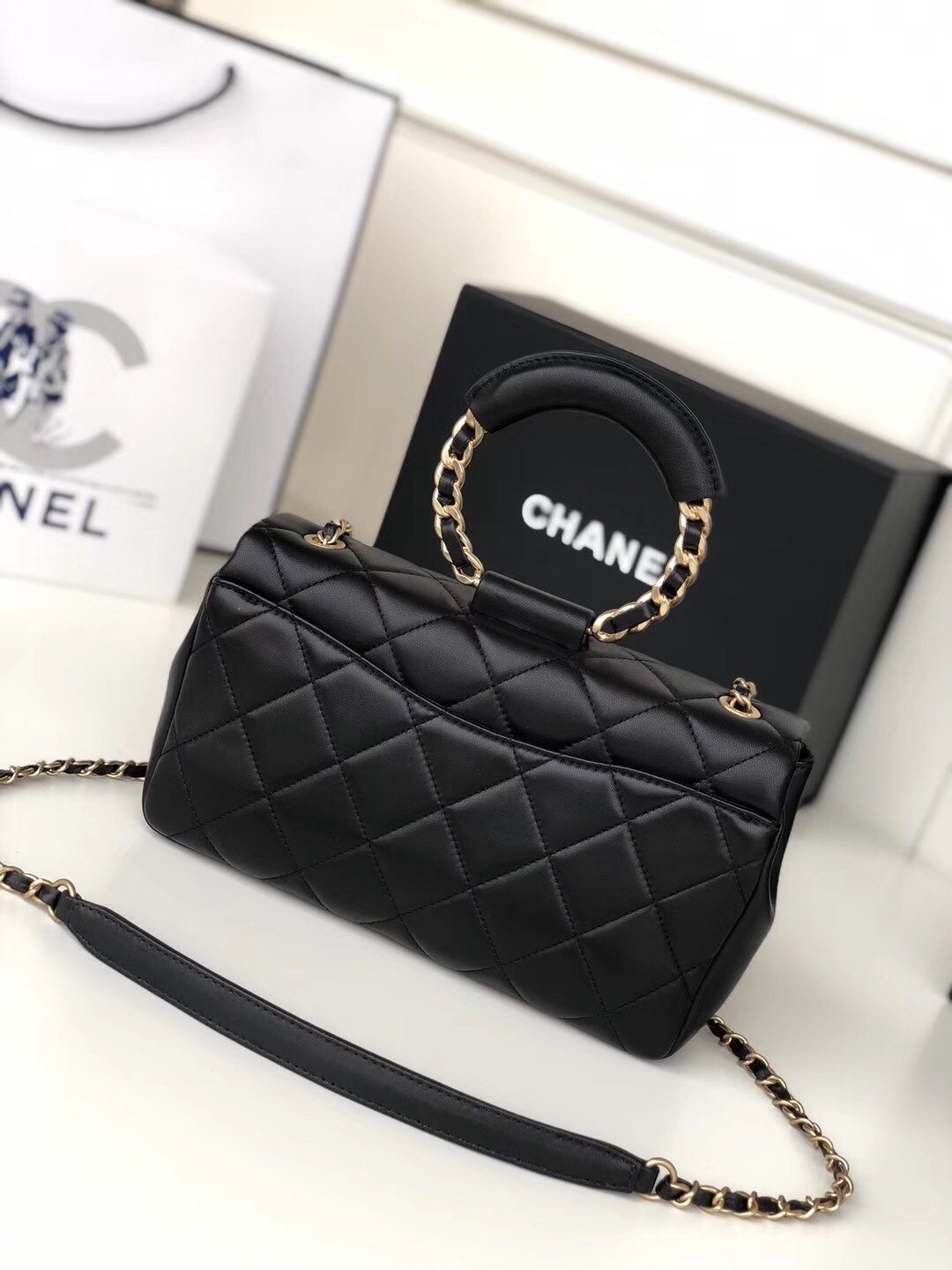 Ch**el Flap Bag Lambskin Black 24cm