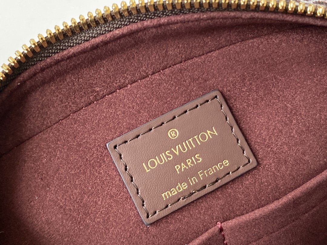 LV Nicolas Ghesquière Mini Luggage Brown