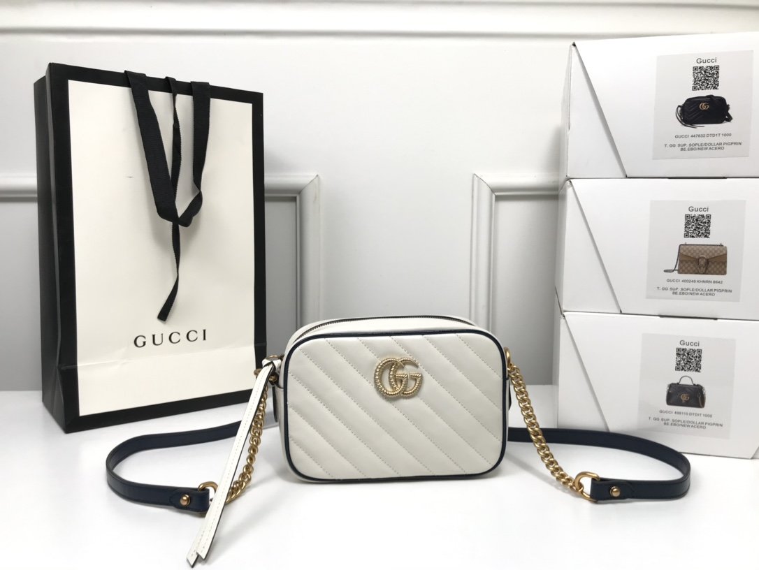 Gvc*1 Shoulder bag 448065 