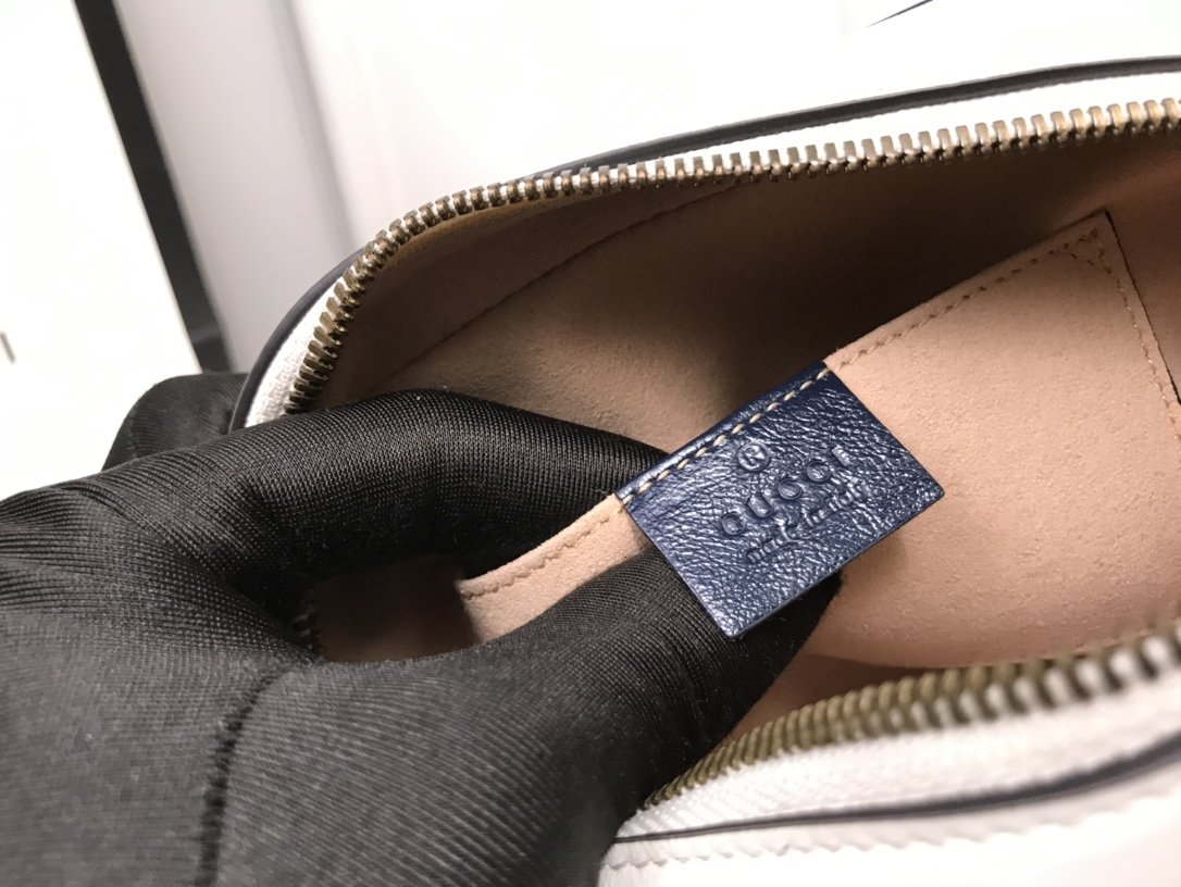 Gvc*1 Shoulder bag 448065