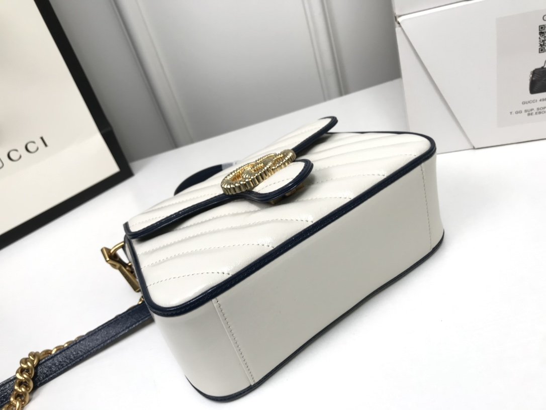 GG Marmont 583571 crossbody bag 21CM