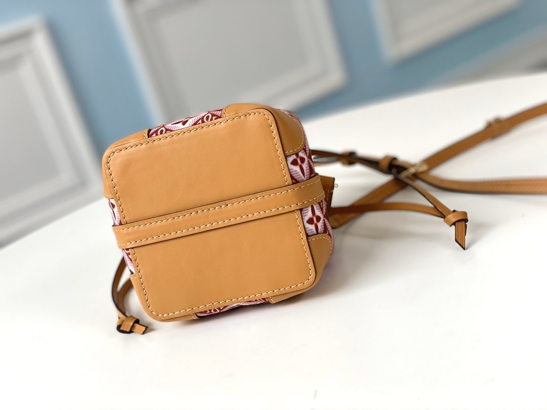 L0vis Vvtt0n M69973 mini bag