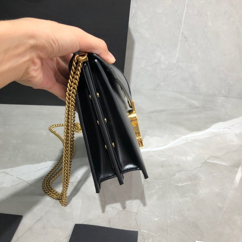 Y51 Sa1nt Lau*nt Cassandra Clasp Bag
