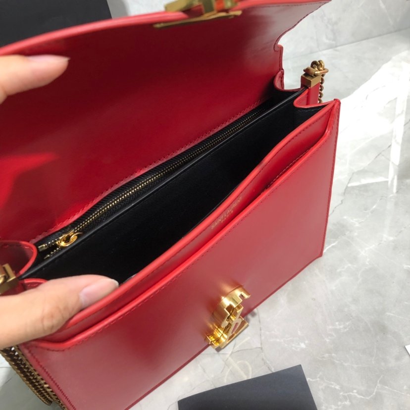 Y51 Sa1nt Lau*nt Cassandra Clasp Bag Red