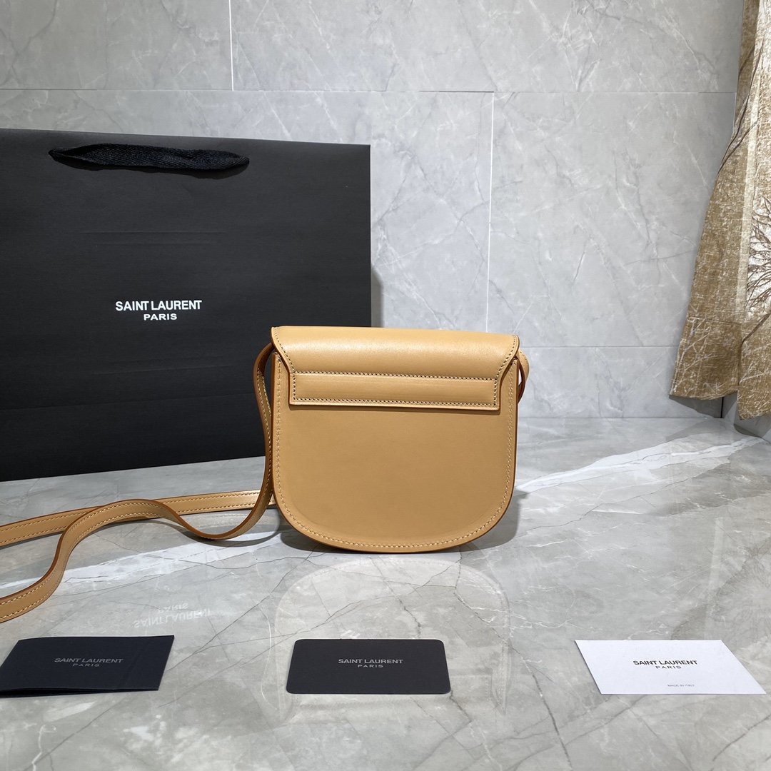 Y51 Kaia small bag 619740