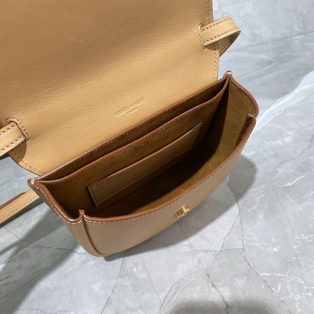 Y51 Kaia small bag 619740