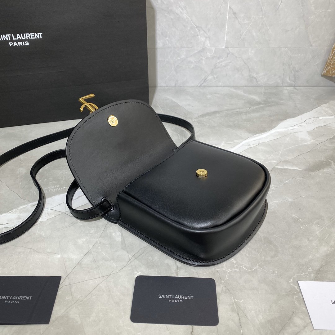 Y51 Kaia small bag 619740 Black