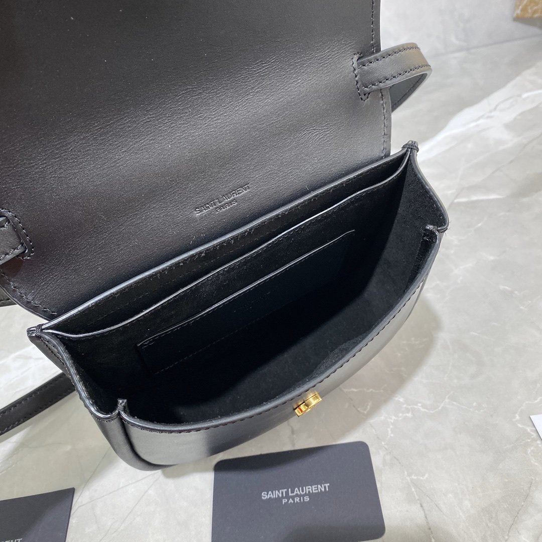 Y51 Kaia small bag 619740 Black