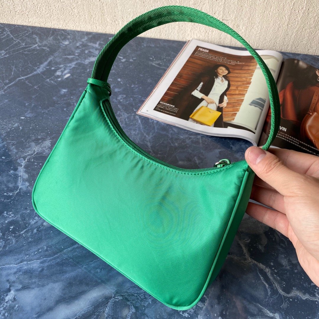 Pra*a 1NE515 Hobo Bag 003