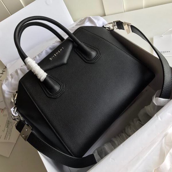 Givenchy Antigona Bag Small 28cm