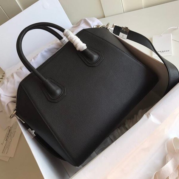 Givenchy Antigona Bag Small 28cm