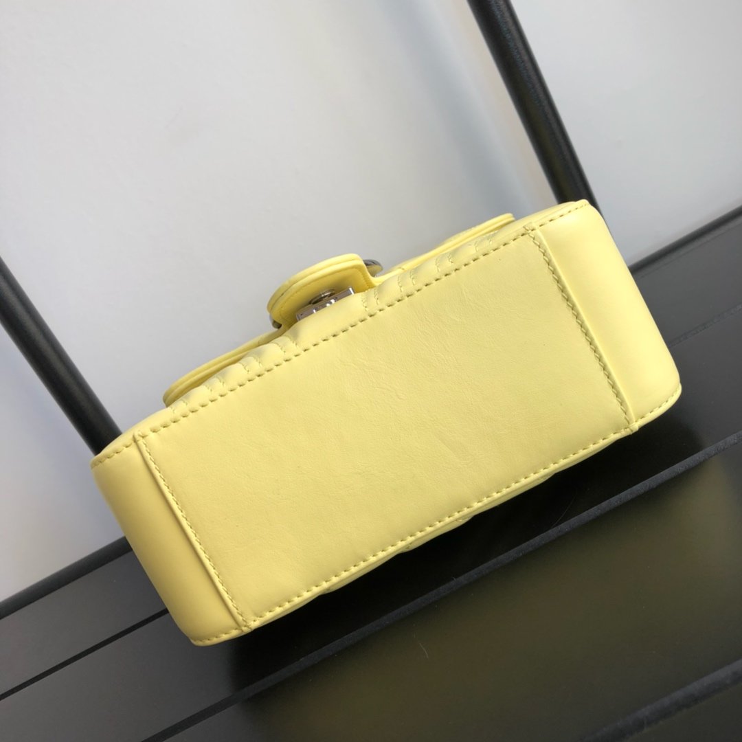 GG Marmont 583571 crossbody bag 21CM 003