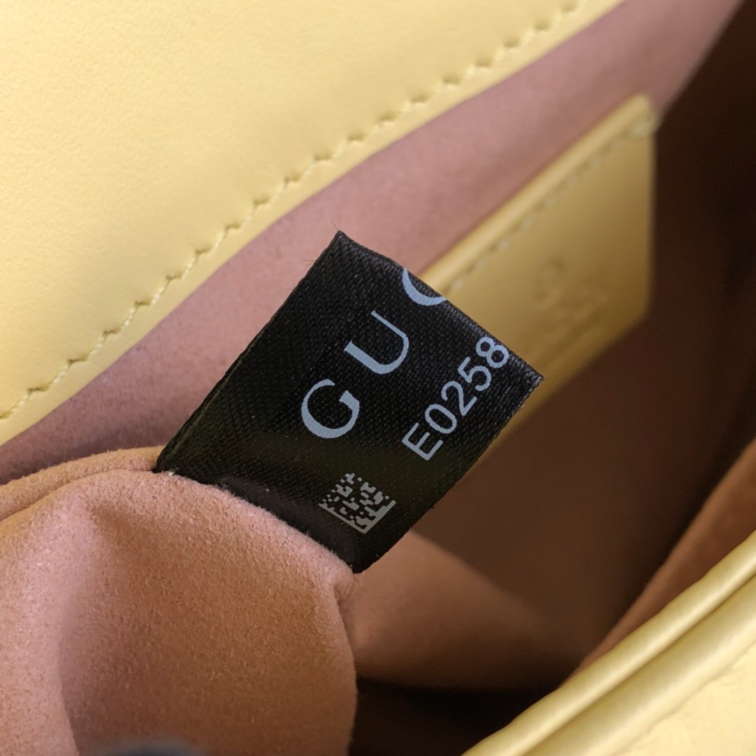 GG Marmont 583571 crossbody bag 21CM 003