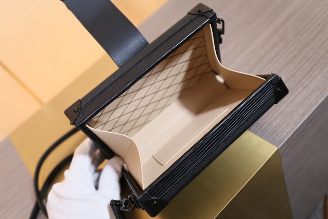 LV Petite Malle High End Leathers Black Handbags