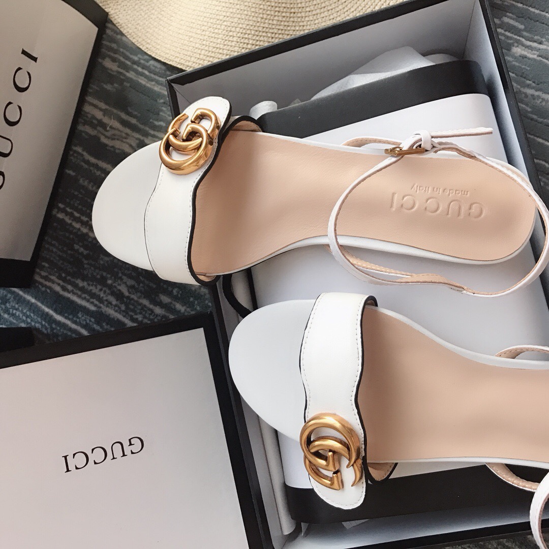 Gvc*1 Sandals 001