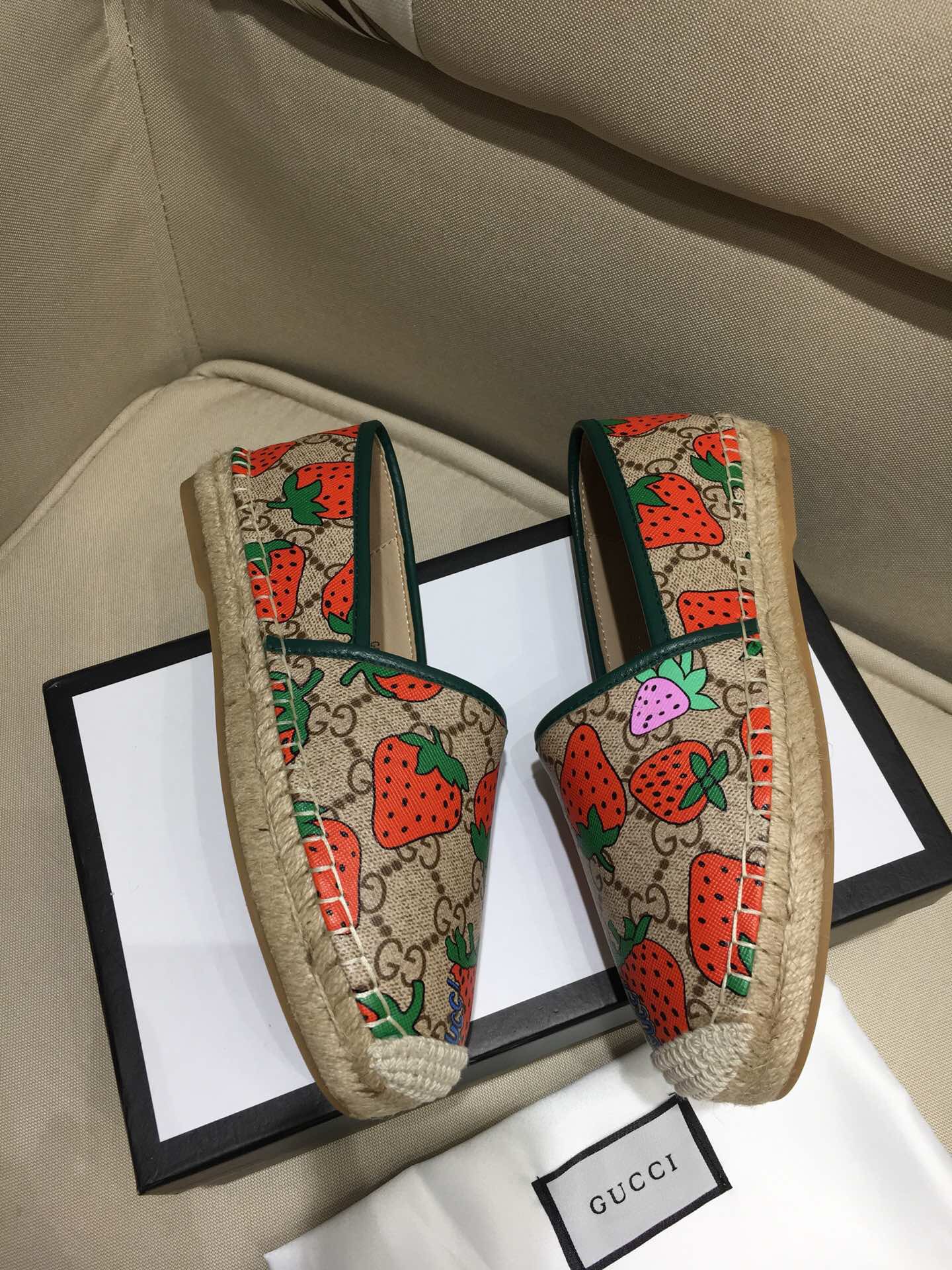 Gvc*1 shoes 008