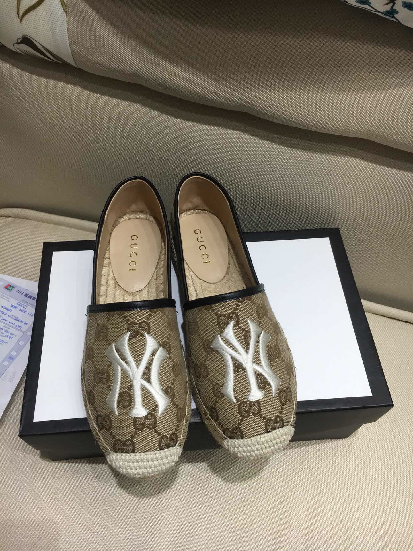 Gvc*1 shoes 011