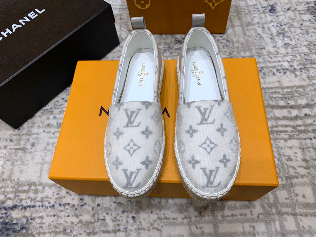L0visVvtt0n Starboard Flat Espadrille 001