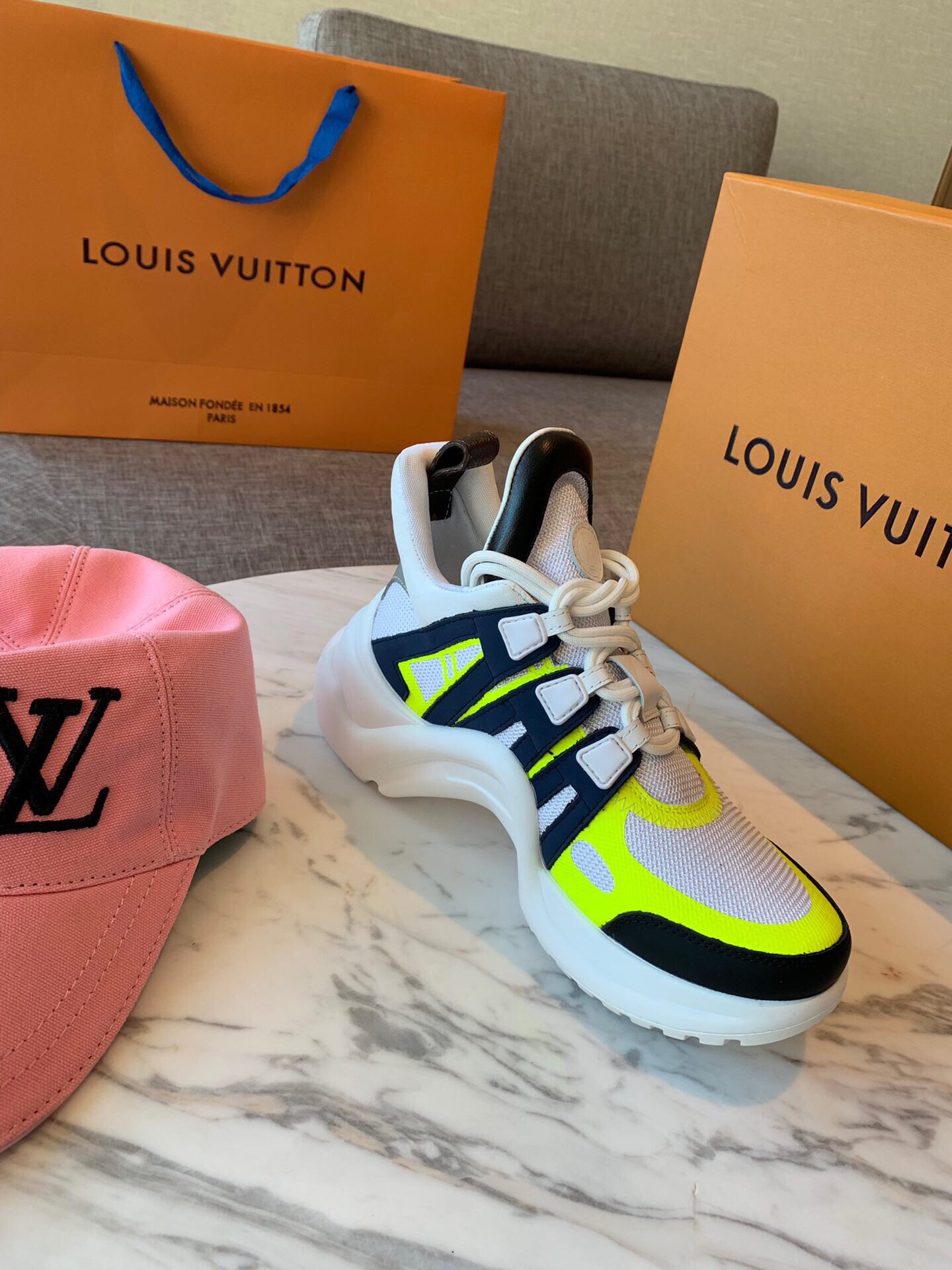 L0vis Vvtt0n Archlight Sneaker