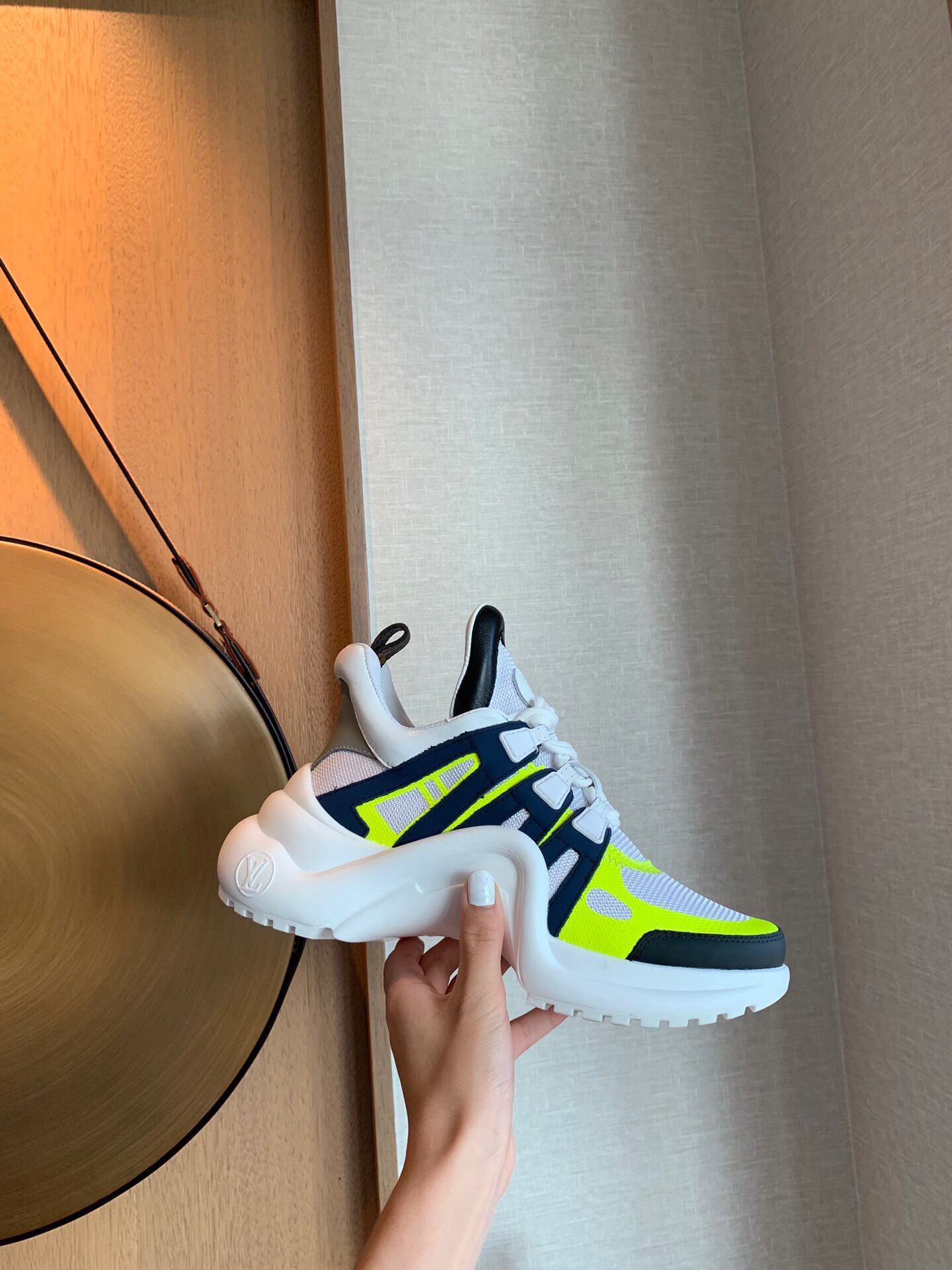 L0vis Vvtt0n Archlight Sneaker