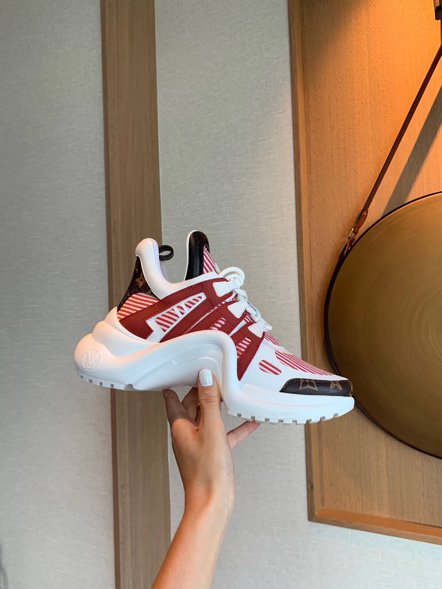 L0vis Vvtt0n Archlight Sneaker 004