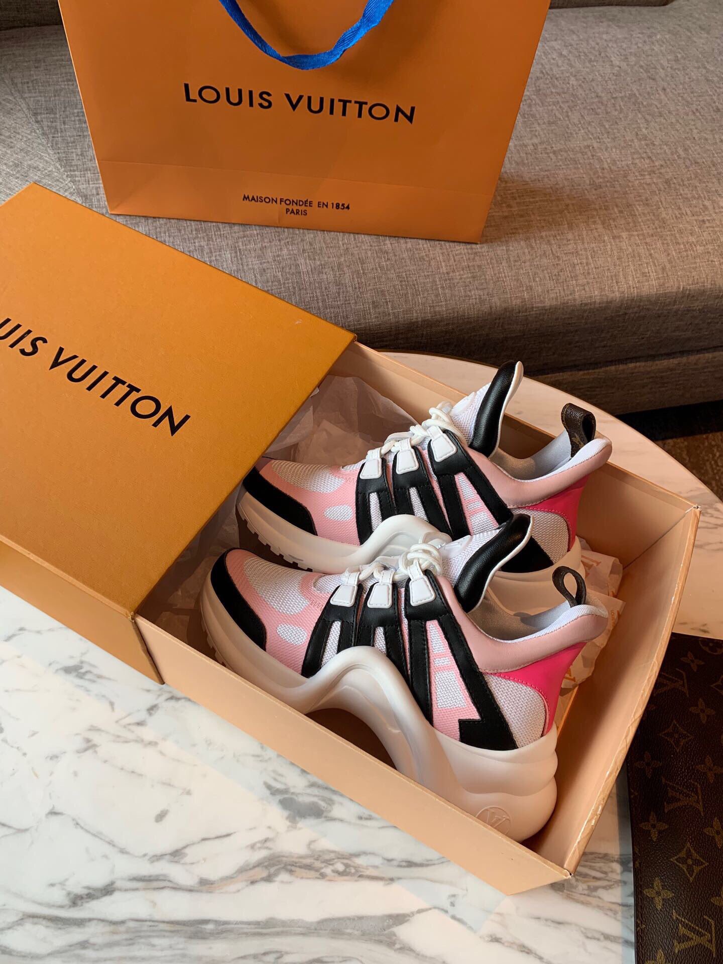 L0vis Vvtt0n Archlight Sneaker 005
