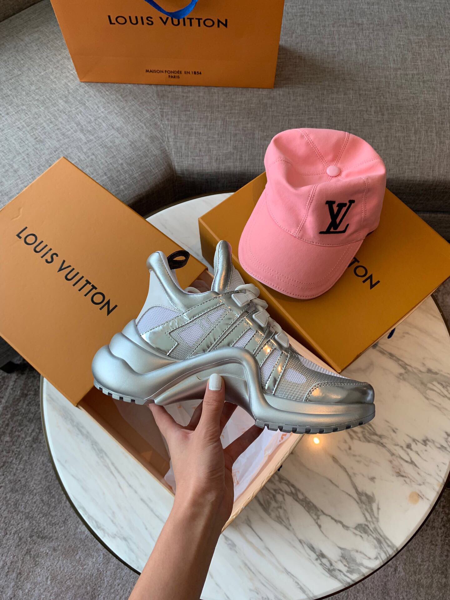 L0vis Vvtt0n Archlight Sneaker 009