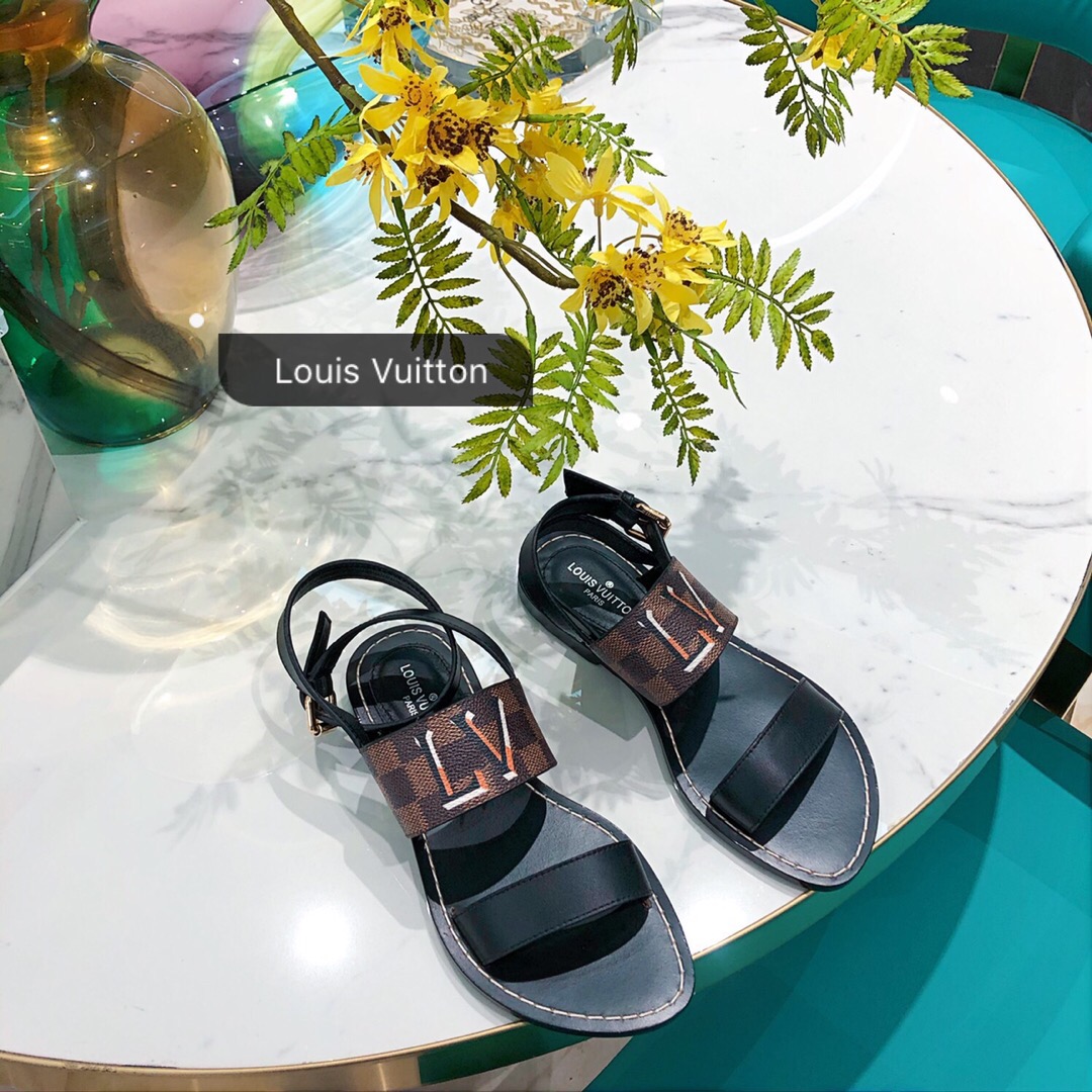 L0vis Vvtt0n Sandals 001