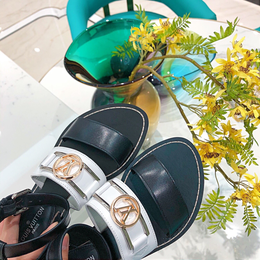 L0vis Vvtt0n Sandals 005