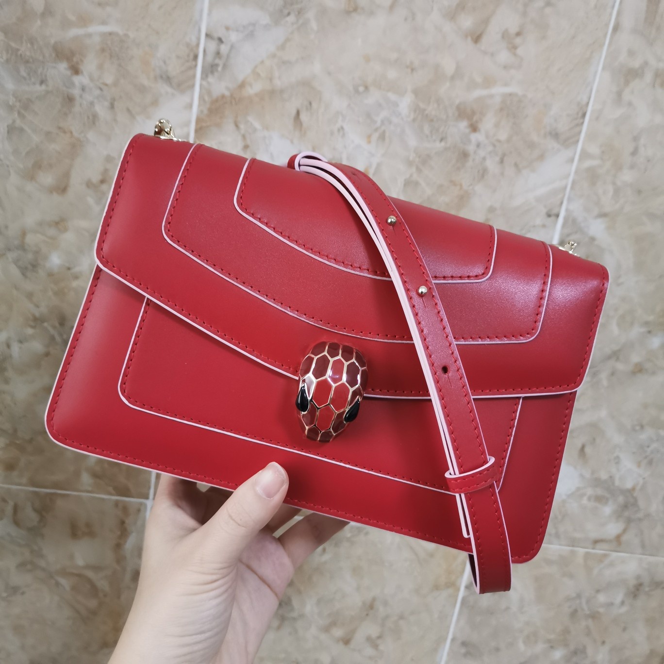 Bvlga Serpenti in Love Bag 22cm red