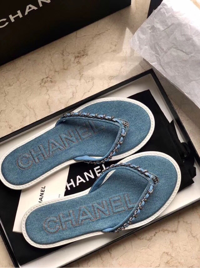 Ch**el Slipper 001