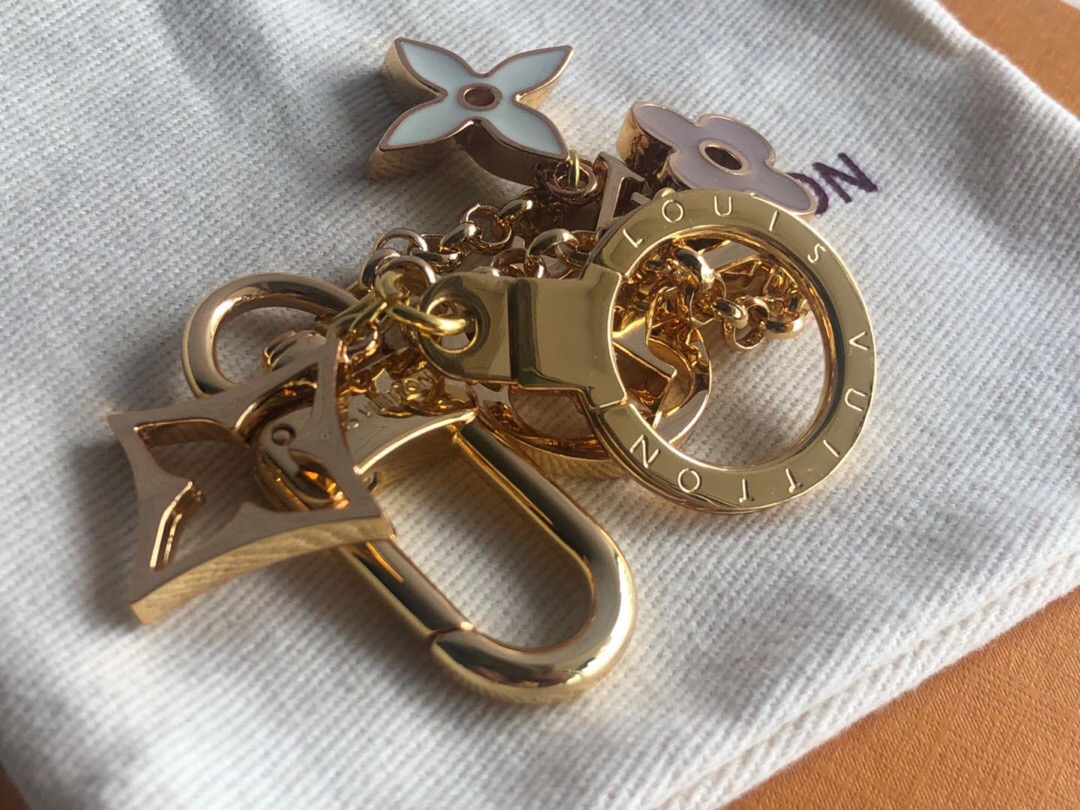 LV M65111 Fleur de Monogram Key Holder