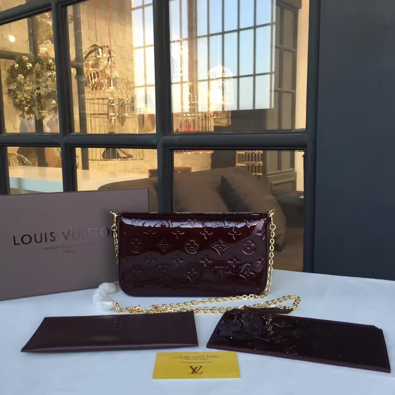 L0vis Vvtt0n Pochette Felicie