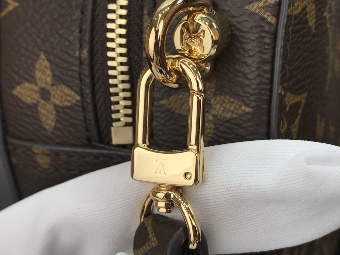 L0vis Vvtt0n Monogram Round Bag