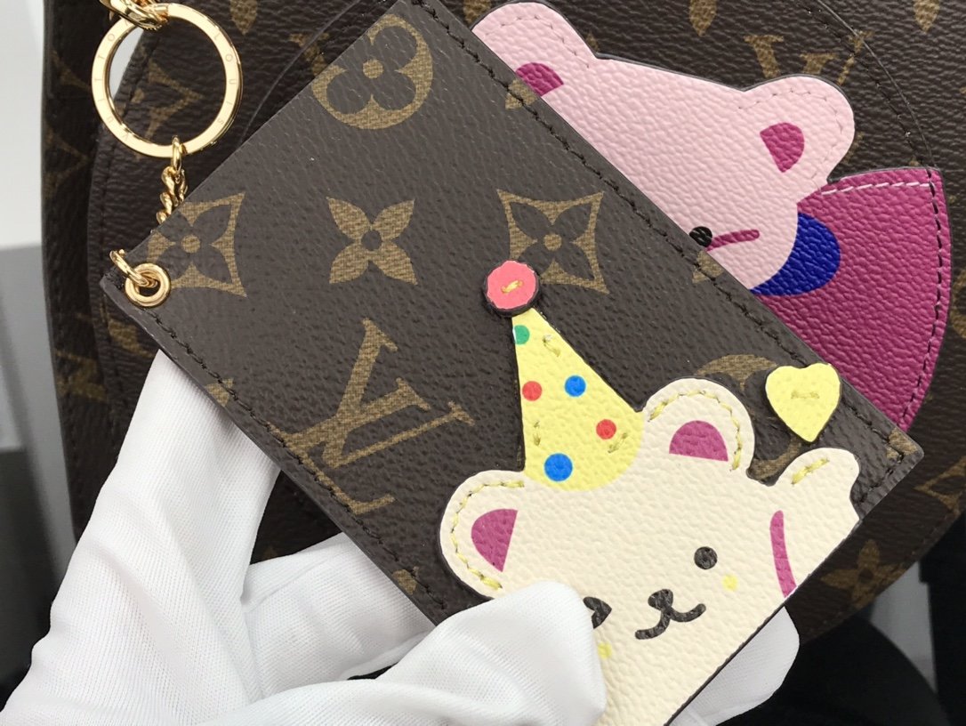 L0vis Vvtt0n Monogram Round Corssbody Bag