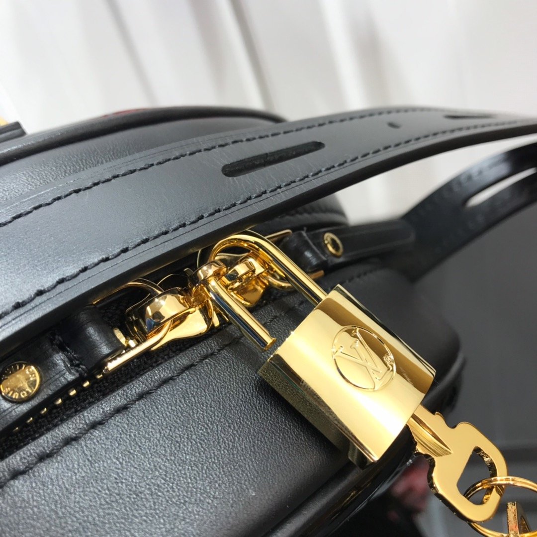 LV Boite Chapeau Souple Bag M53999 Black