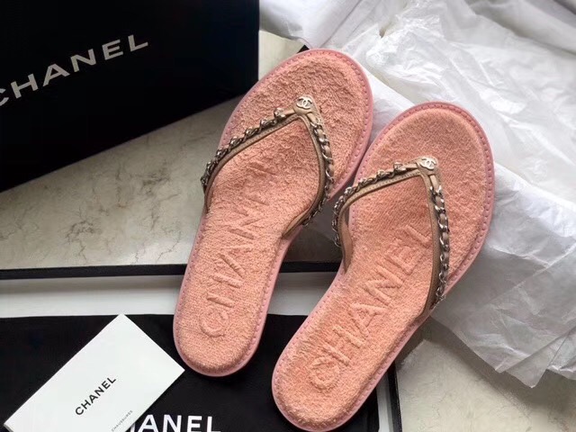 Ch**el Slipper 002